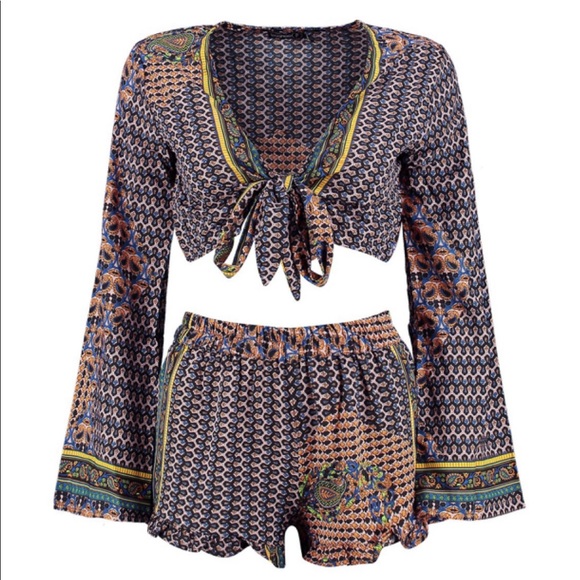 Petite Coord-Set/Short Set - Picture 3 of 3